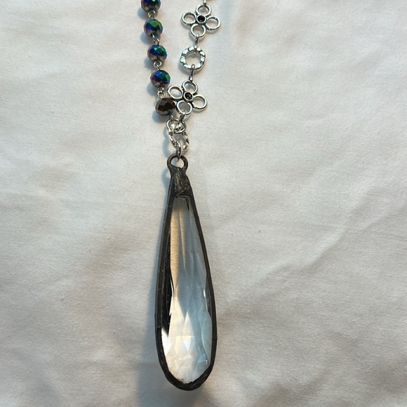 Crystal necklace - Picture 2 of 3